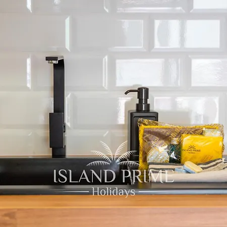 Heated Pool & Garden Views Fc514 شقة *